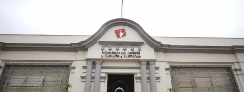 Fachada del Ministerio de Justicia y Derechos Humanos del Perú