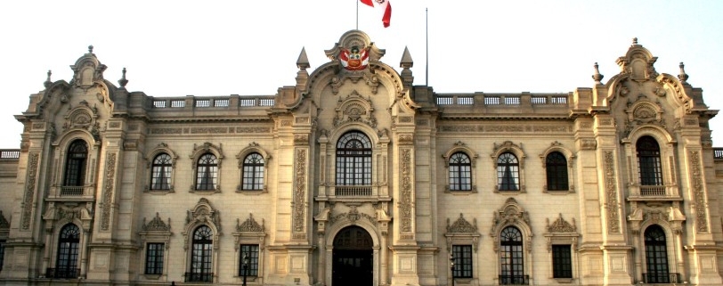 Fachada del Palacio de Gobierno del Perú